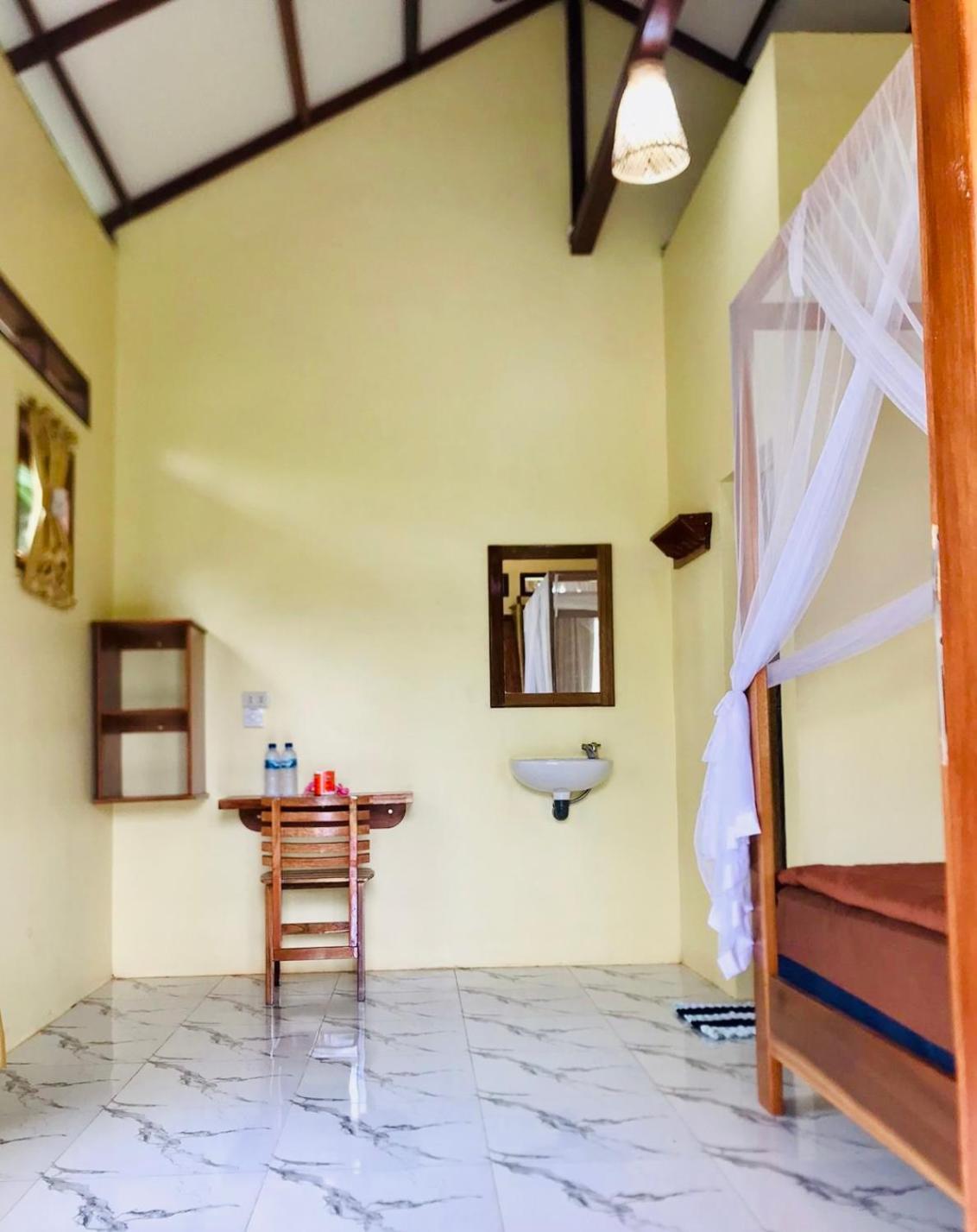 R5 Keramba Inn Bukit Lawang Ngoại thất bức ảnh