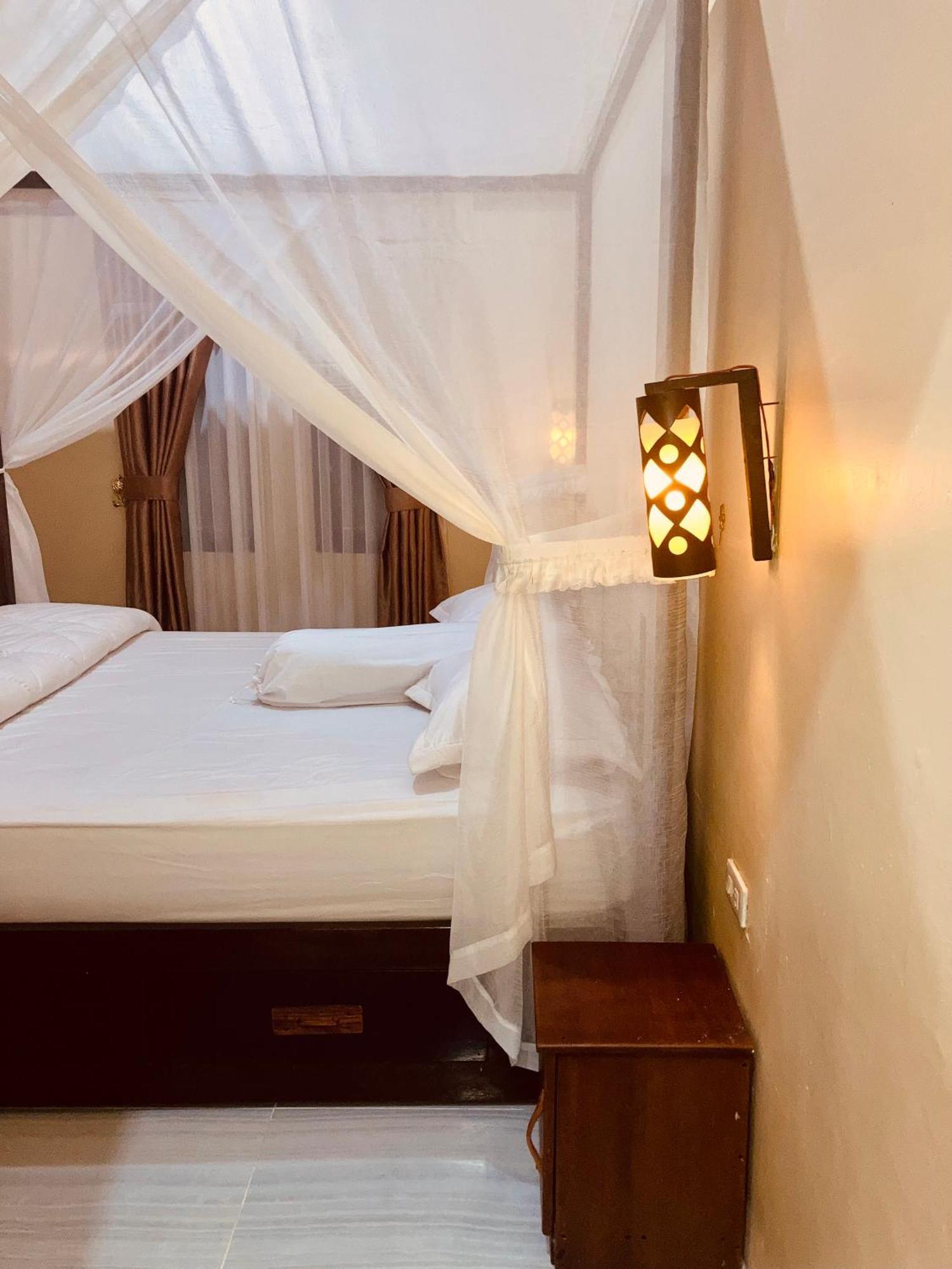 R5 Keramba Inn Bukit Lawang Ngoại thất bức ảnh